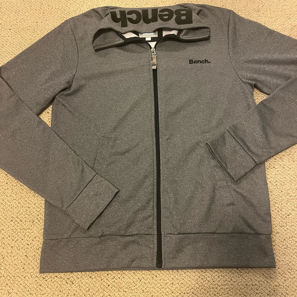 ZIP-UP - Picture 1 of 1